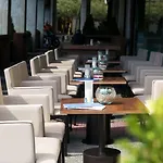 Njv Athens Plaza 