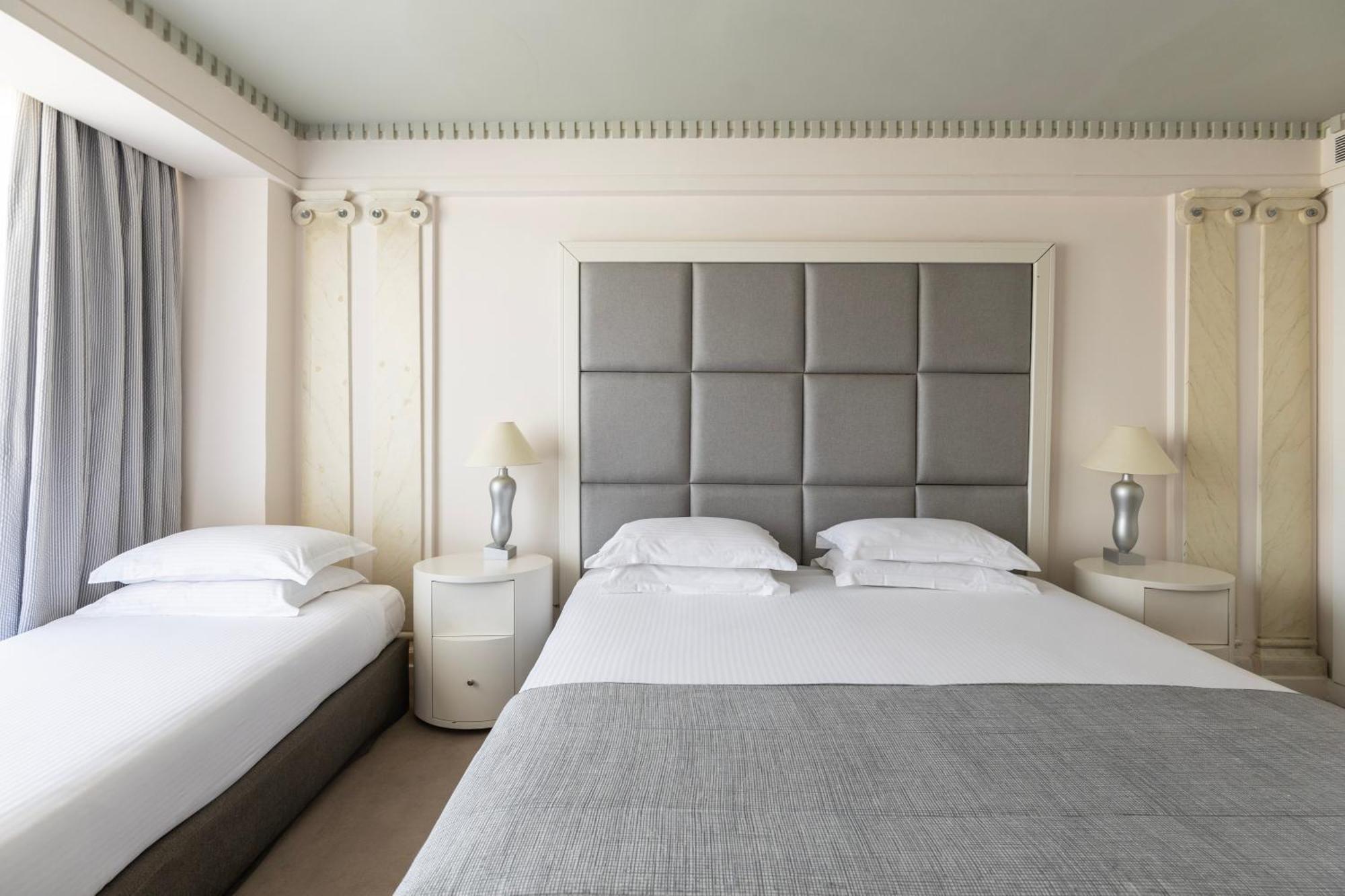 Njv Plaza Hotel Atény