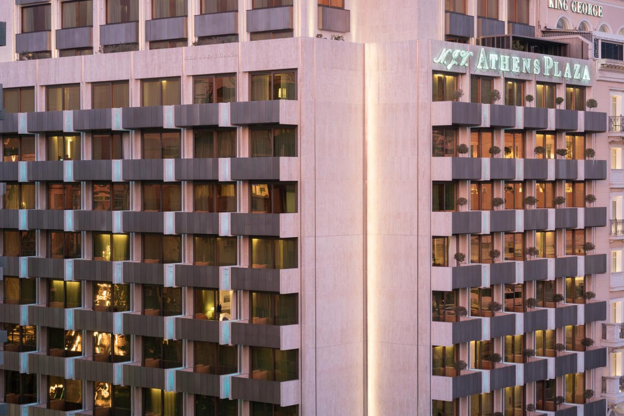 Njv Plaza Hotel 5*